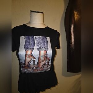 Free Kisses Black T-Shirt